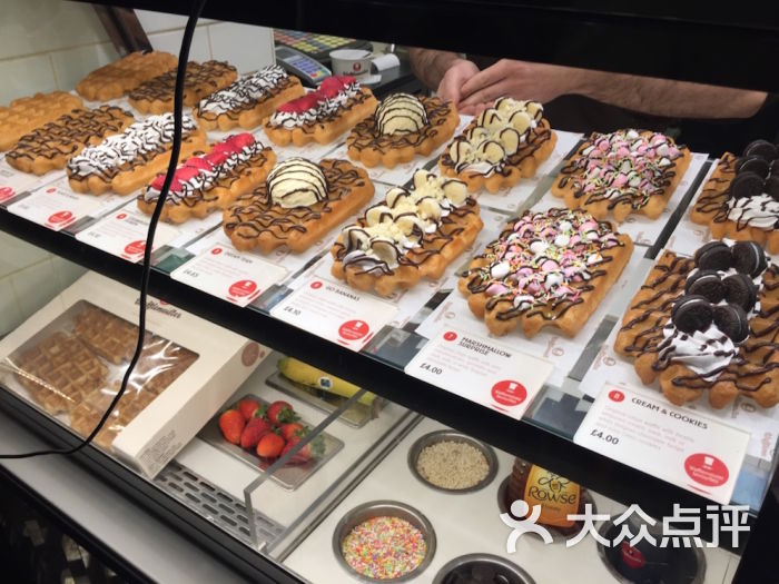 LOL全球战力榜单更新 “LPL赛区占据前三甲 RNG竟排在RW后面”_星空体育APP网站(图2) 星空体育app下载