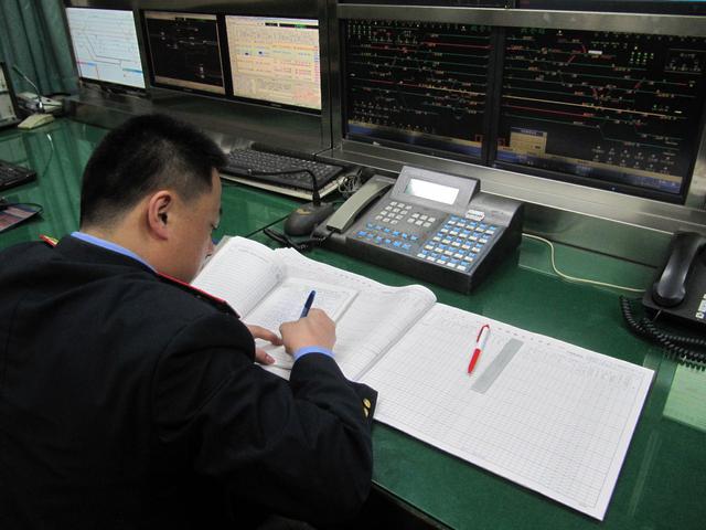 “星空体育APP”LFY与CDEC或迎阵容变动 Yao将转型教练(图1) 星空体育APP