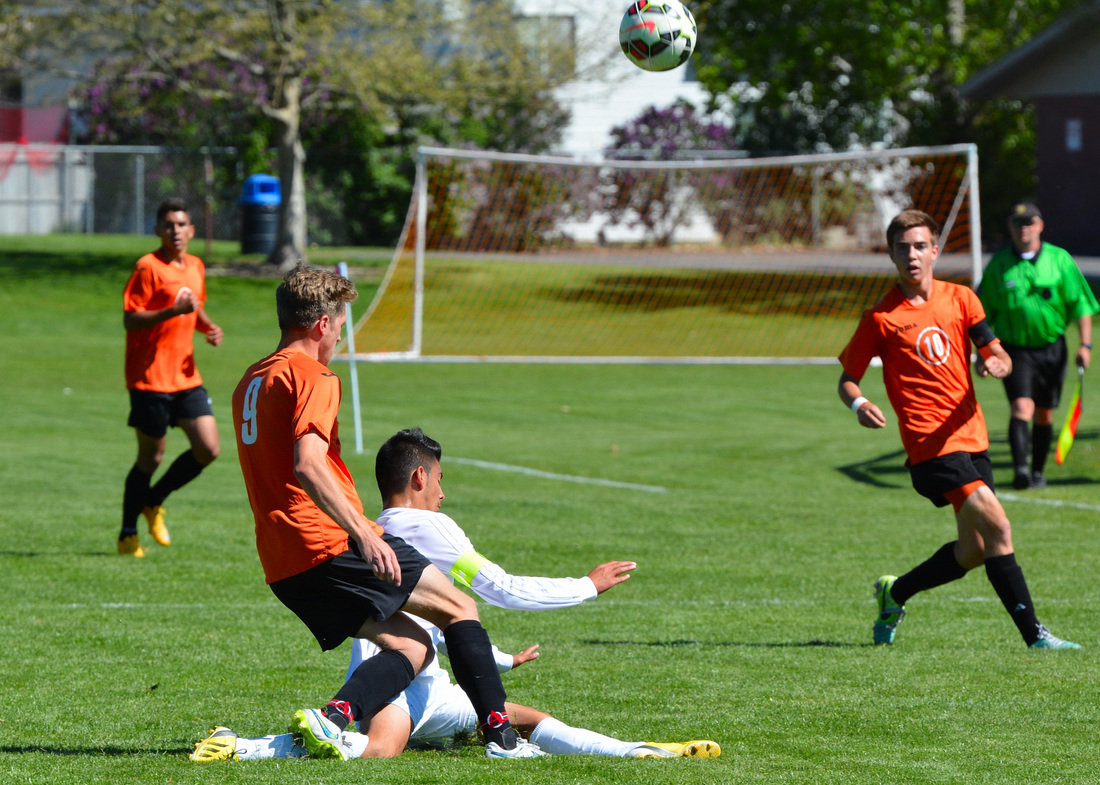 “星空体育APP网站”名帅狠批:中国足球不如20年前!国足没有可能进卡塔尔世界杯(图3) 星空体育app下载