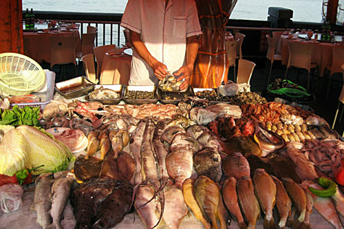 夺冠后就得意忘形?上港悍将暗讽恒大:我们不会像别的球队买壳-星空体育APP网站(图3) 星空体育APP