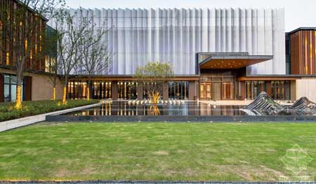 “星空体育APP”十二届全国人大常委会第三十三次会议在京举行(图2) 星空体育APP网站