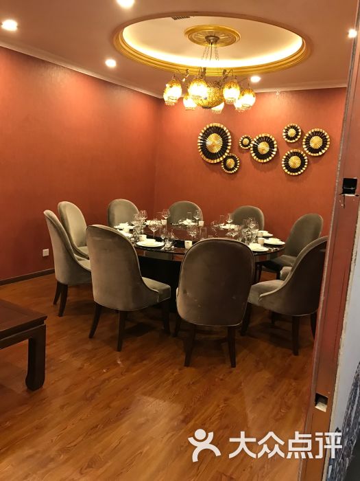 宁静“童”行——消防萌娃进“红门”感受奇妙“消防梦”-星空体育APP网站(图5) 星空体育app下载