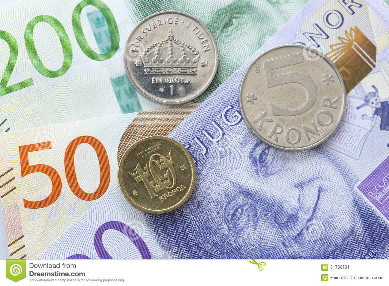 国足最新一期集训名单出炉:艾克森 武磊领衔 曾诚入选【星空体育APP网站】(图1) 星空体育APP